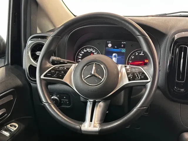 Mercedes-Benz Vito — Фото автомобиля 8