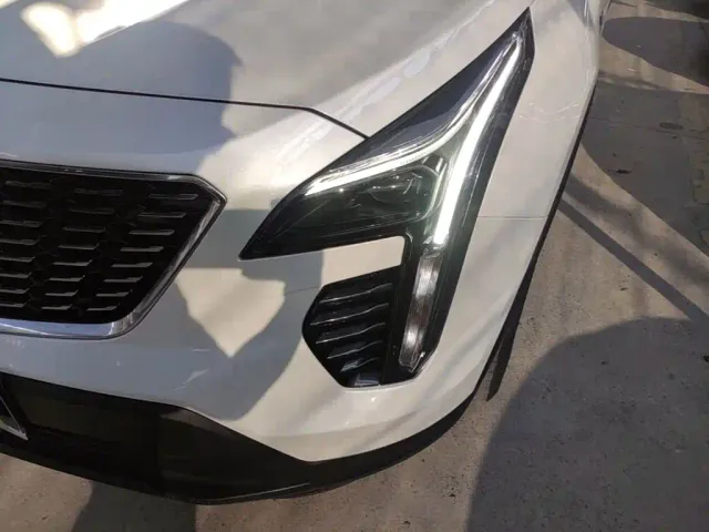 Cadillac XT4 — Фото автомобиля 23