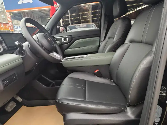 Baojun Yep Plus — Фото автомобиля 4