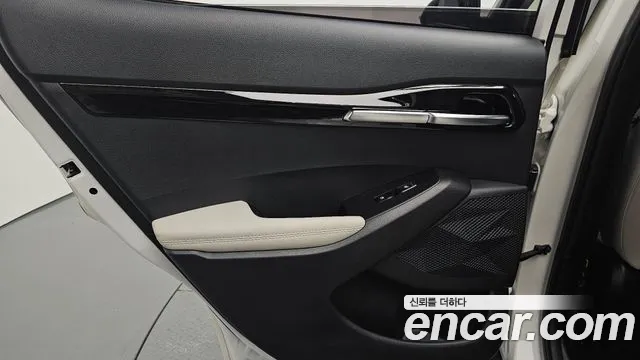 Kia Seltos Seltos Бензин 1.6 турбо 2WD — Фото автомобиля 22