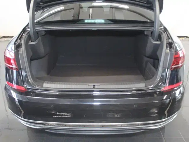 Volkswagen Passat — Фото автомобиля 7