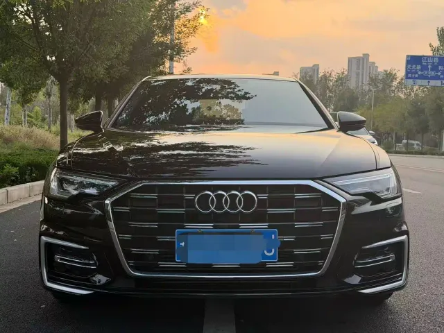 Audi A6L — Фото автомобиля 14