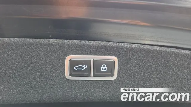 Genesis G80 Бензин 2.5 турбо AWD — Фото автомобиля 16