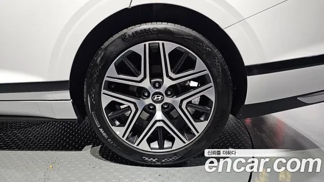 Hyundai Grandeur GN7 — Фото автомобиля 21