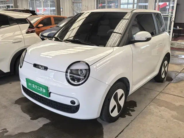 Фотография автомобиля — Changan Lumin