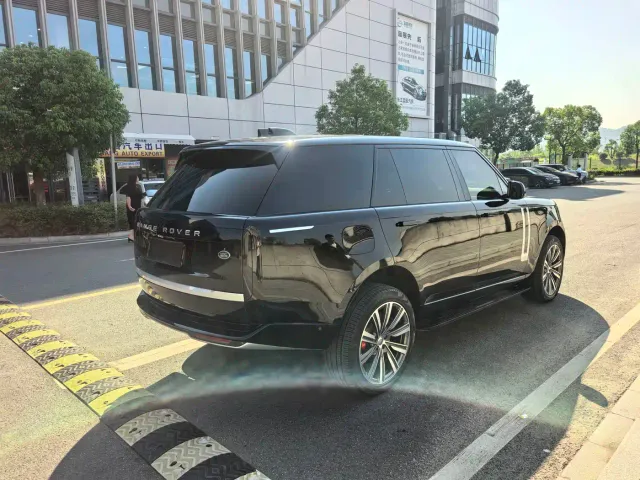 Land Rover Range Rover — Фото автомобиля 6