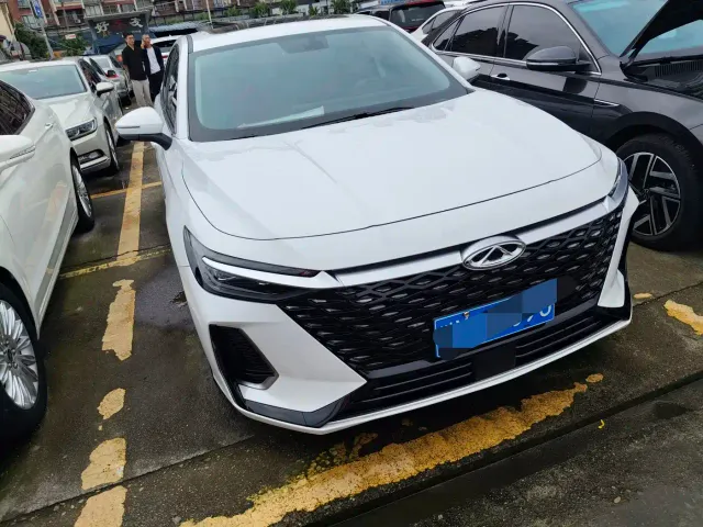 Chery Arrizo 8 — Фото автомобиля 3