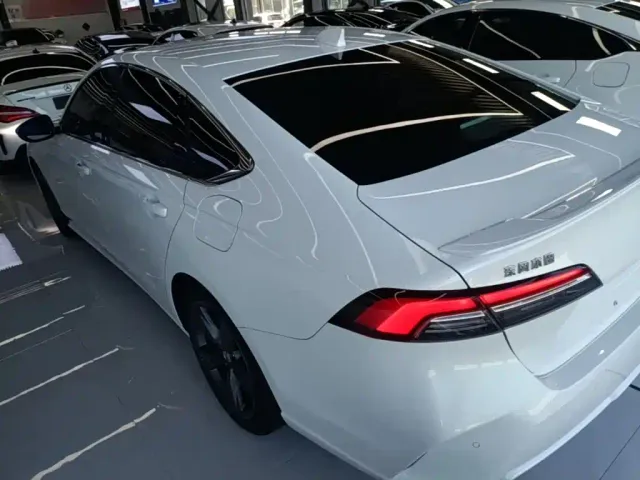 Honda Inspire — Фото автомобиля 4