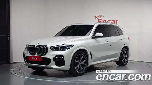 Фотография автомобиля — BMW X5 G05