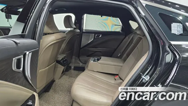 Kia K8 Hybrid — Фото автомобиля 17