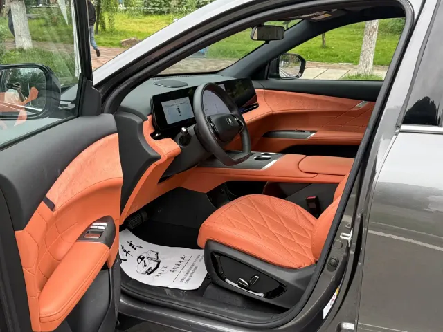 Changan CS75 Plus — Фото автомобиля 12