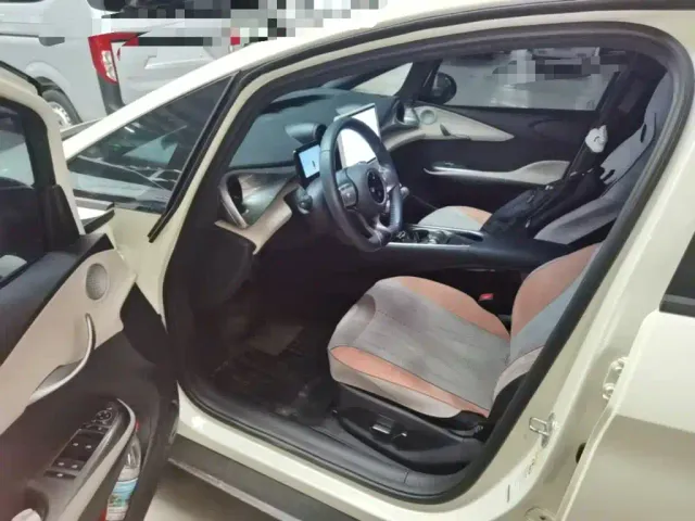BYD Dolphin — Фото автомобиля 15