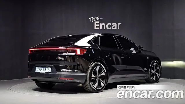 Polestar 4 — Фото автомобиля 2