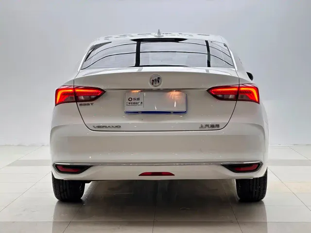 Buick Verano — Фото автомобиля 4