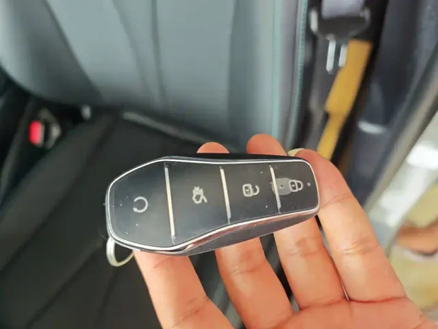 BYD Seal 05 DM-i — Фото автомобиля 8