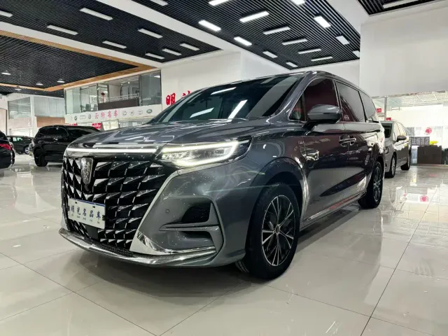 Фотография автомобиля — Roewe iMAX8