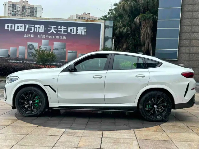 BMW X6 — Фото автомобиля 17