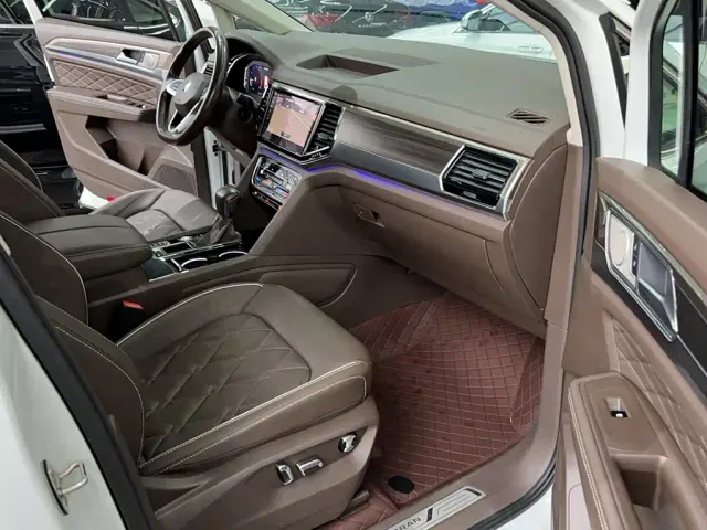 Volkswagen Viloran 2020 380TSI Premium — Фото автомобиля 19