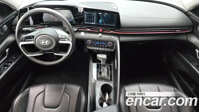 Hyundai AVANTE Новый Avante (CN7) — Фото автомобиля 7