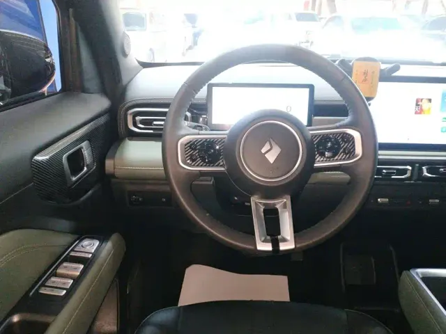 Baojun Yep Plus — Фото автомобиля 10