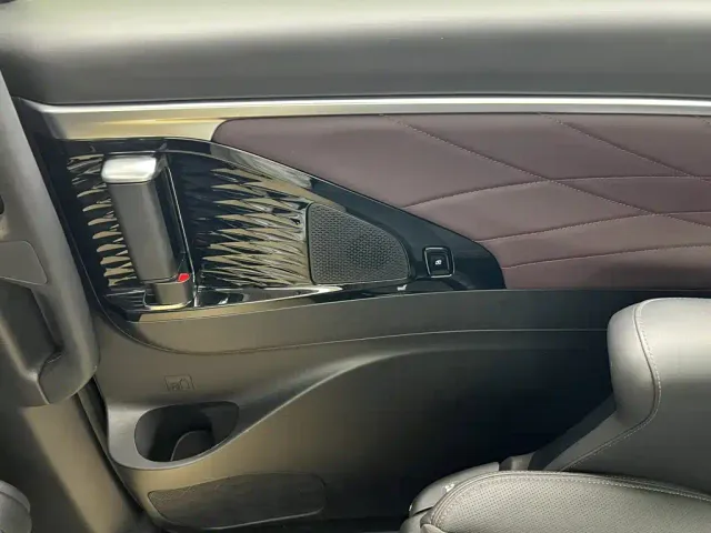 GAC Trumpchi M8 — Фото автомобиля 16