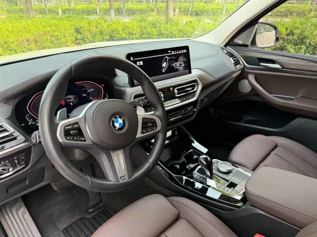 BMW X3 — Фото автомобиля 8