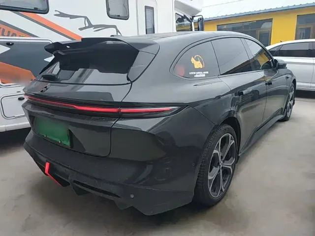 Nio ET5 Touring — Фото автомобиля 6
