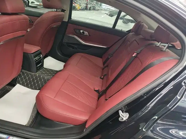 BMW 3 Series — Фото автомобиля 16