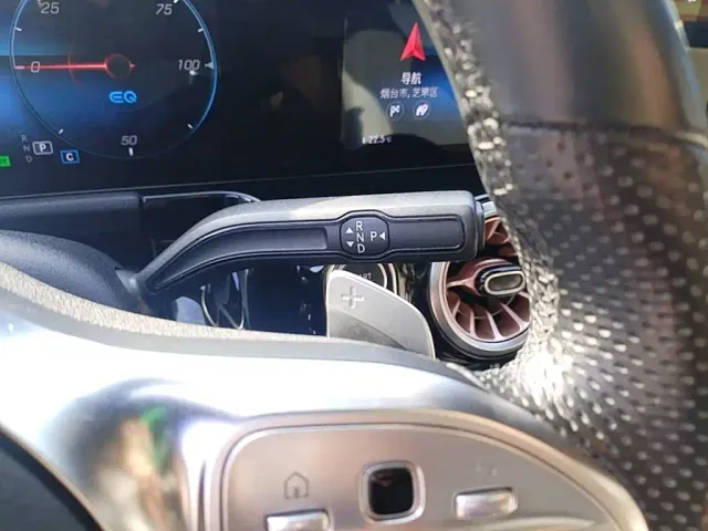 Mercedes-Benz EQA — Фото автомобиля 13
