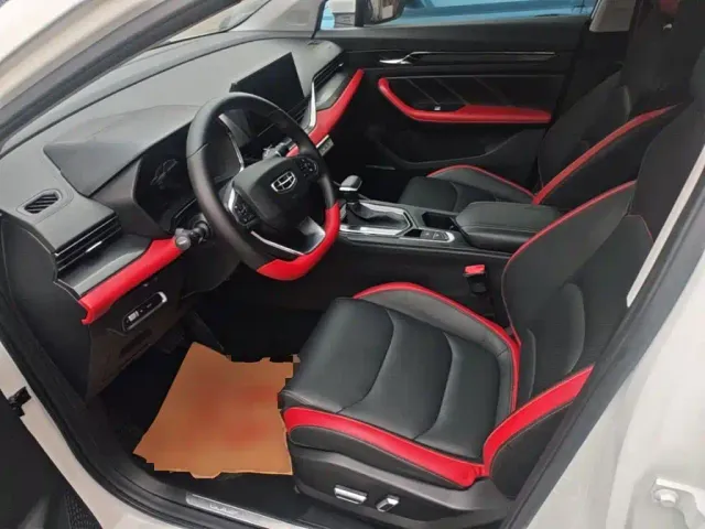 Geely Emgrand S — Фото автомобиля 14