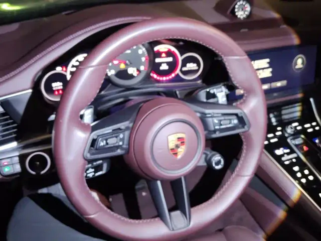 Porsche Panamera — Фото автомобиля 15