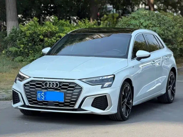 Фотография автомобиля — Audi A3