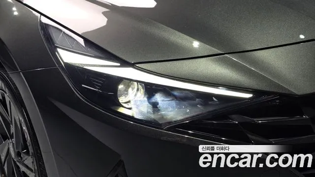 Hyundai Avante CN7 — Фото автомобиля 7