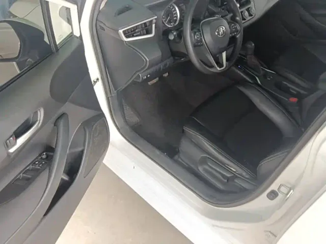 Toyota Corolla — Фото автомобиля 11