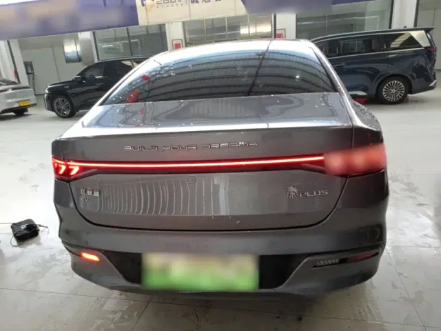 BYD Qin PLUS — Фото автомобиля 3