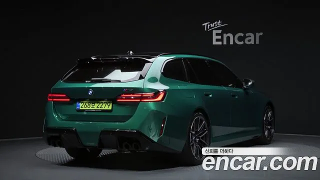 BMW M5 G90 — Фото автомобиля 2