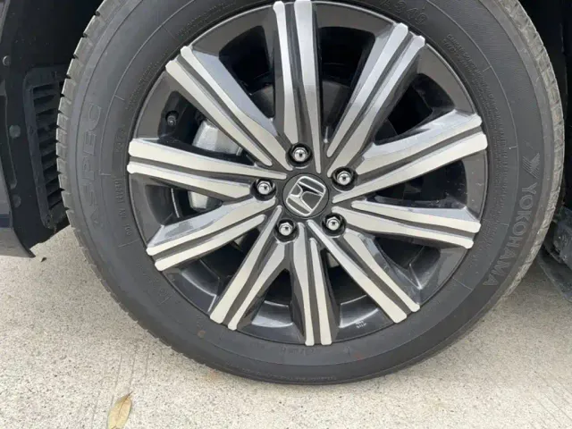 Honda Odyssey 2026 2.0L e:HEV Sharp·Intelligent Edition — Фото автомобиля 13