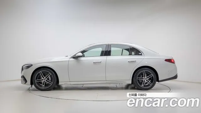 Mercedes-Benz E-Class W214 — Фото автомобиля 4