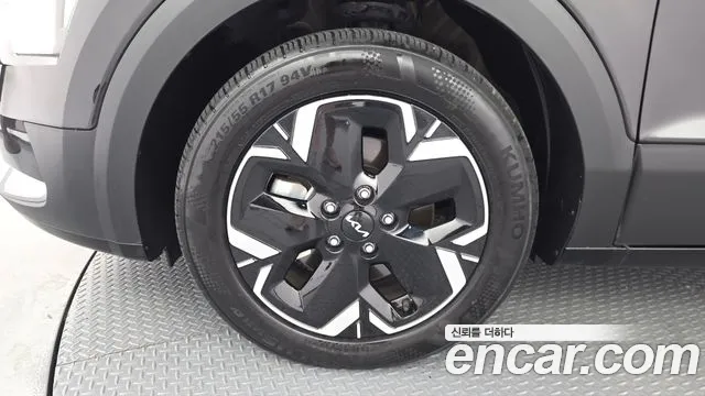 Kia Niro All Niro EV Air — Фото автомобиля 5