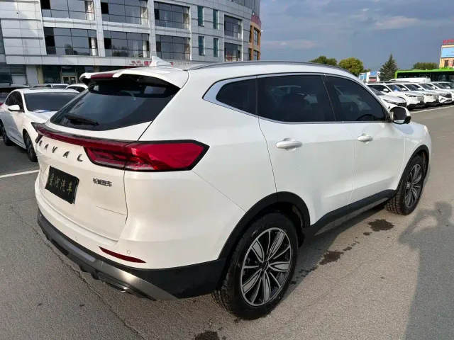 Haval H6 — Фото автомобиля 10