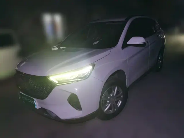 Фотография автомобиля — Haval M6