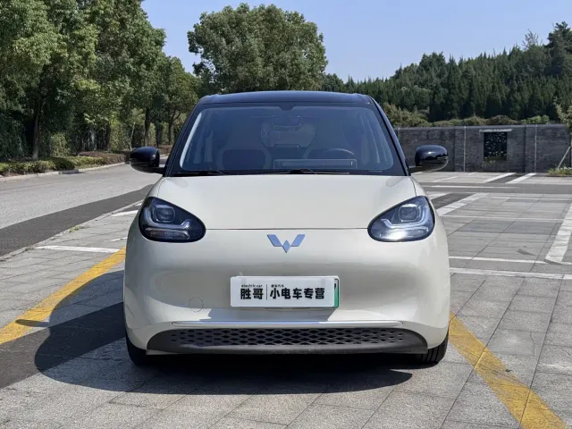 Wuling Bingo — Фото автомобиля 2