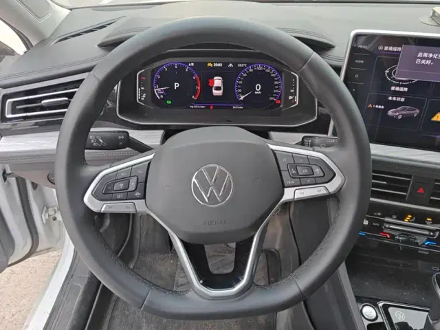 Volkswagen Sagitar — Фото автомобиля 15