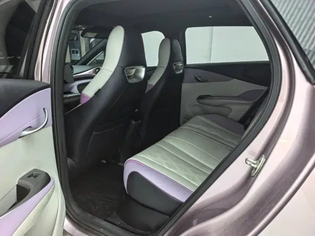BYD Dolphin — Фото автомобиля 6