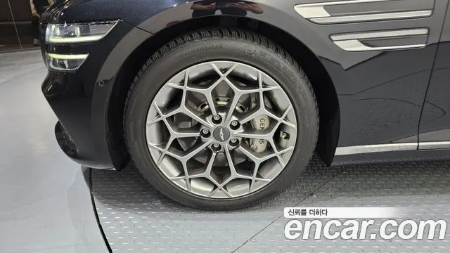 Genesis G80 RG3 — Фото автомобиля 5