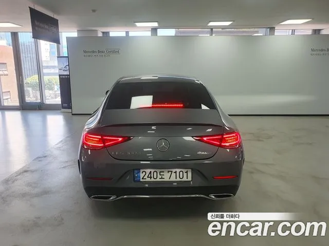Mercedes-Benz CLS-Class — Фото автомобиля 4