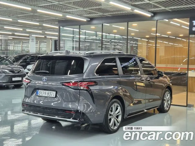 Toyota Sienna 4th Gen — Фото автомобиля 2