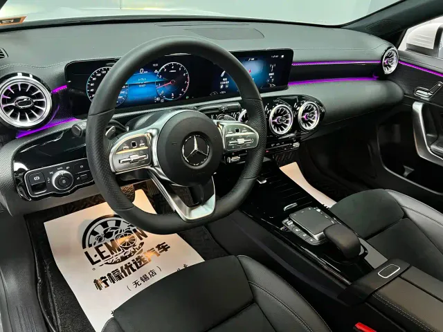 Mercedes-Benz A-Class — Фото автомобиля 25