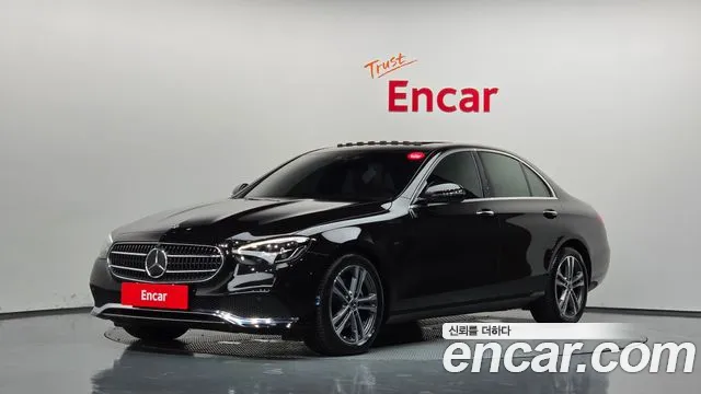 Фотография автомобиля — Mercedes-Benz E-Class W213