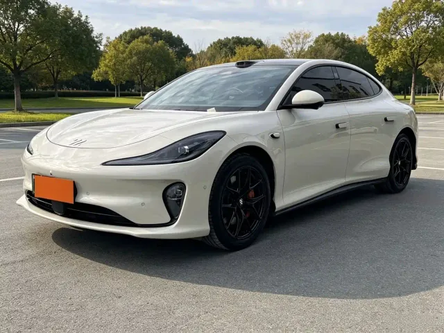 Фотография автомобиля — IM Motors L6